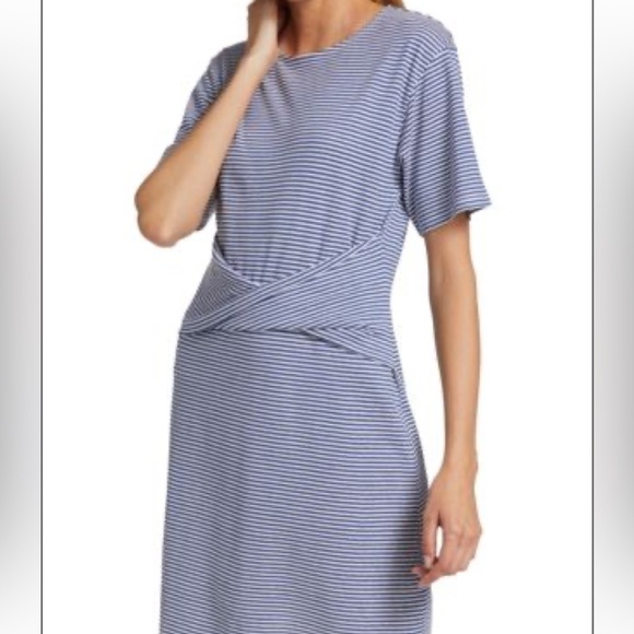 Theory dress Front Twist Blue Multi Striped Short Sleeve T-Shirt nautical Large - Picture 5 of 7